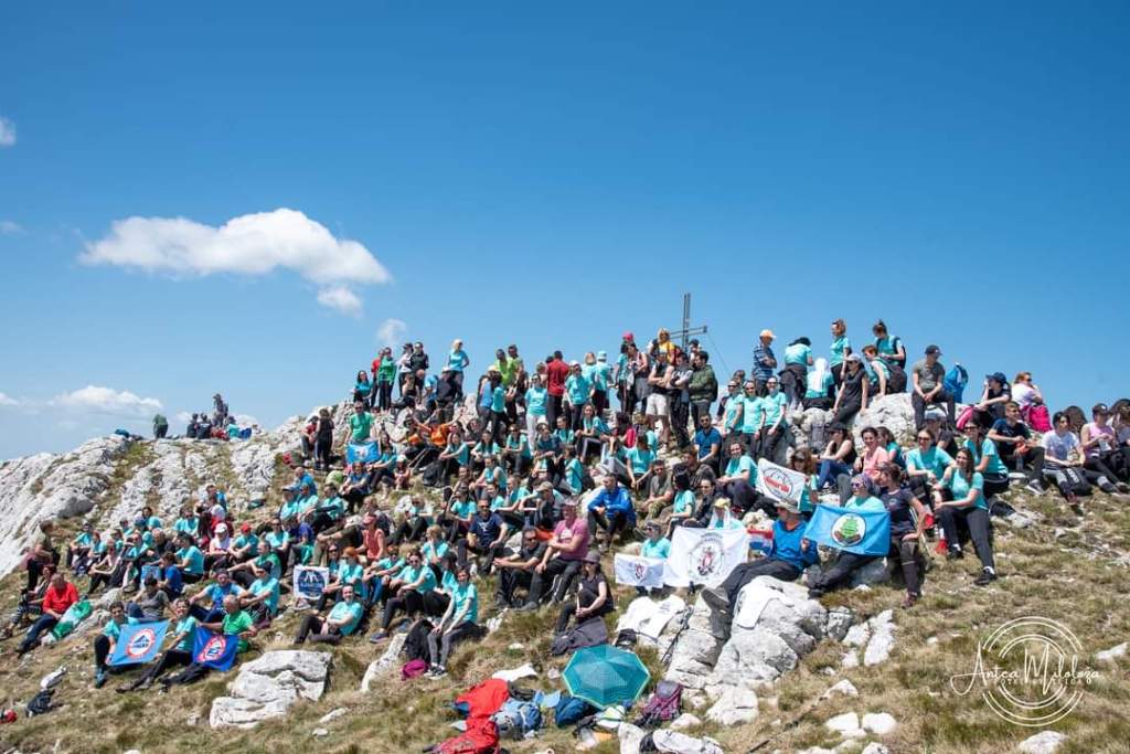 100 ŽENA NA&nbsp;KAMEŠNICI